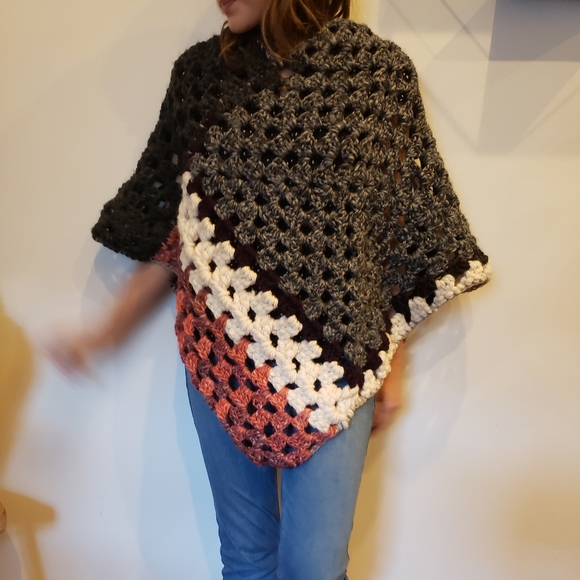 Autumn Colors Poncho - Picture 8 of 8